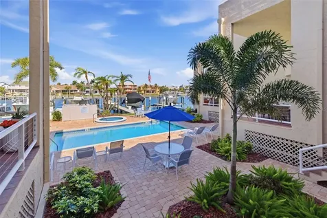 722 Pinellas Bayway S Tierra Verde FL 33715