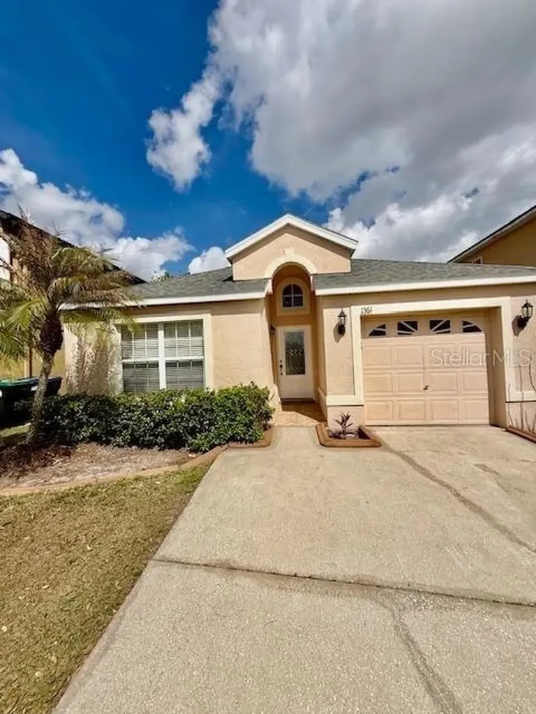 1361 Carey Glen Circle Orlando FL 32824