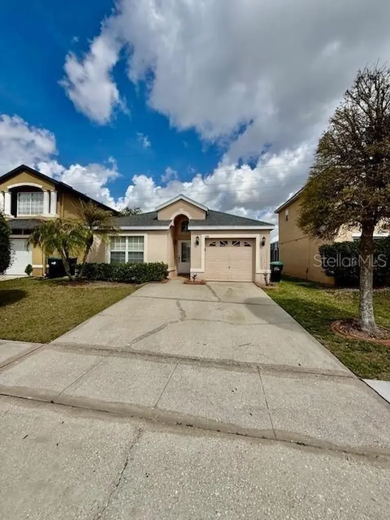 1361 Carey Glen Circle Orlando FL 32824