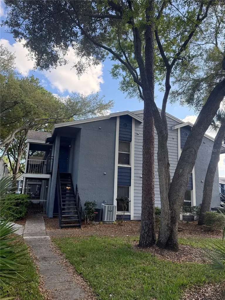 3827 Bay Club Circle Kissimmee FL 34741