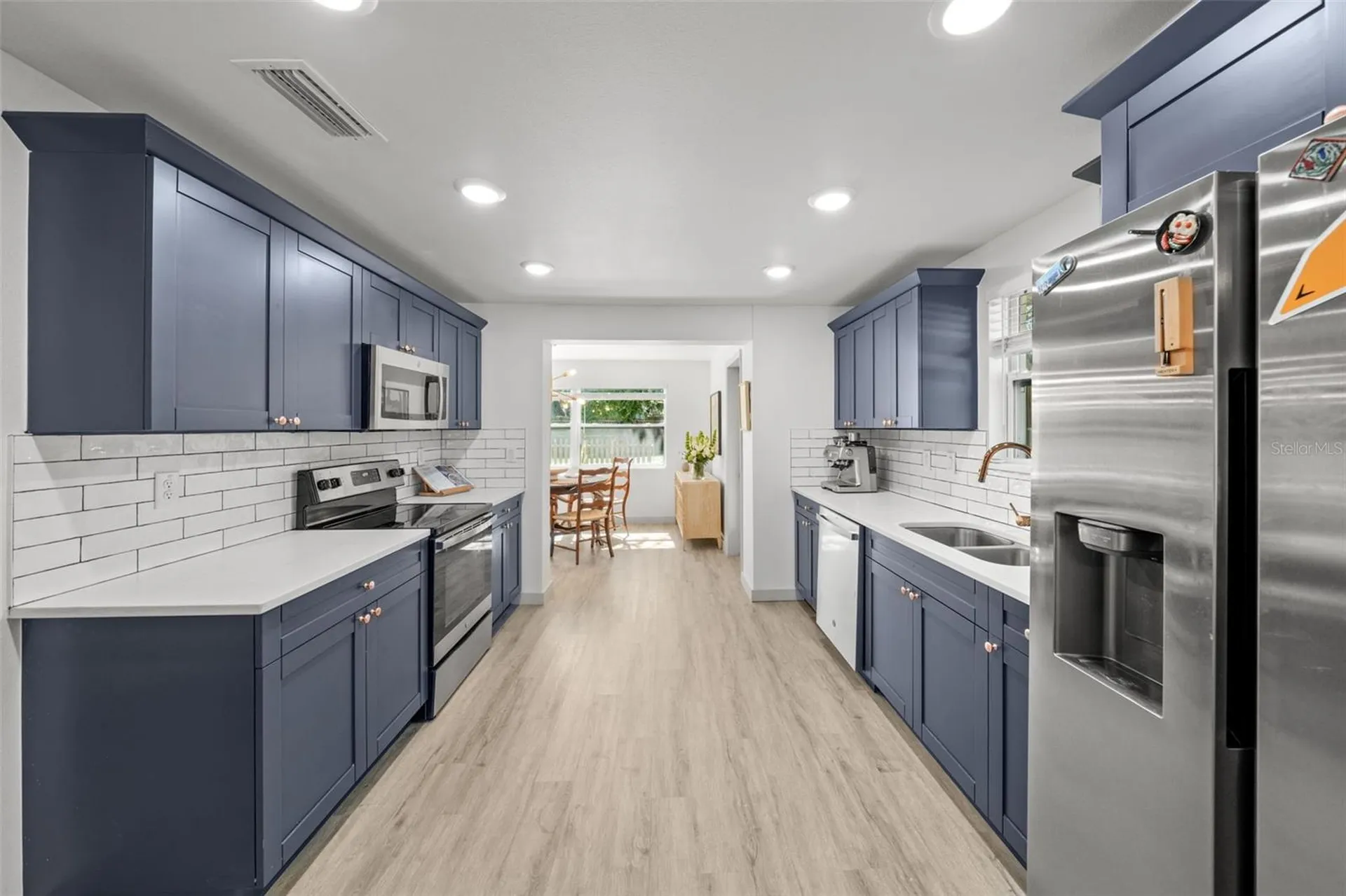 1801 E Knollwood Street Tampa FL 33610