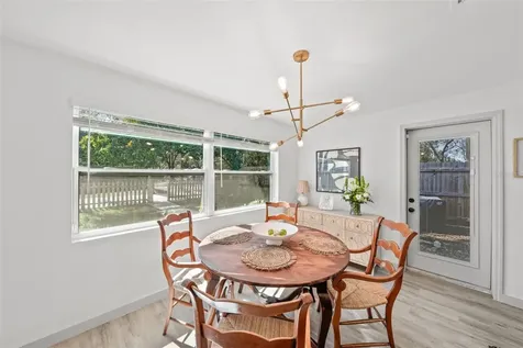 1801 E Knollwood Street Tampa FL 33610