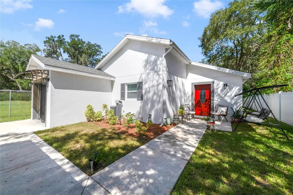 1104 W 3rd Street Sanford FL 32771