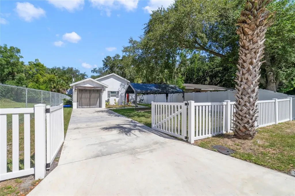 1104 W 3rd Street Sanford FL 32771