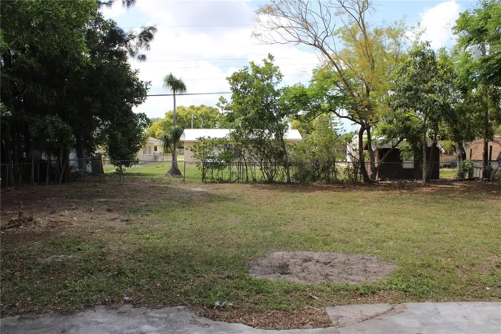 3312 26th Street W Bradenton FL 34205