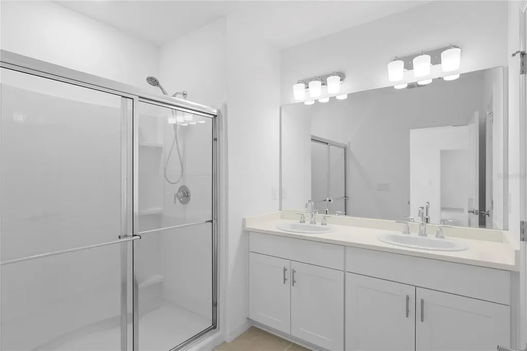 1135 Calico Pointe Circle Groveland FL 34736