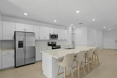 1135 Calico Pointe Circle Groveland FL 34736