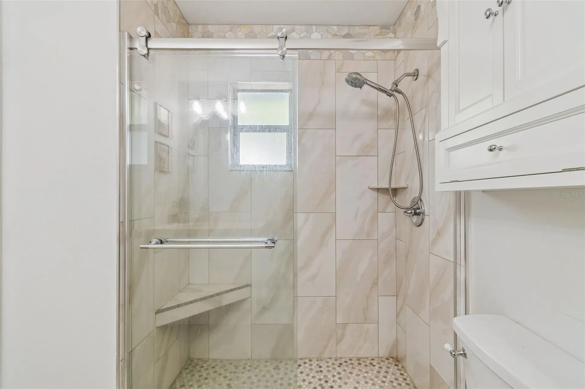 1105 E Oakwood Street Tarpon Springs FL 34689