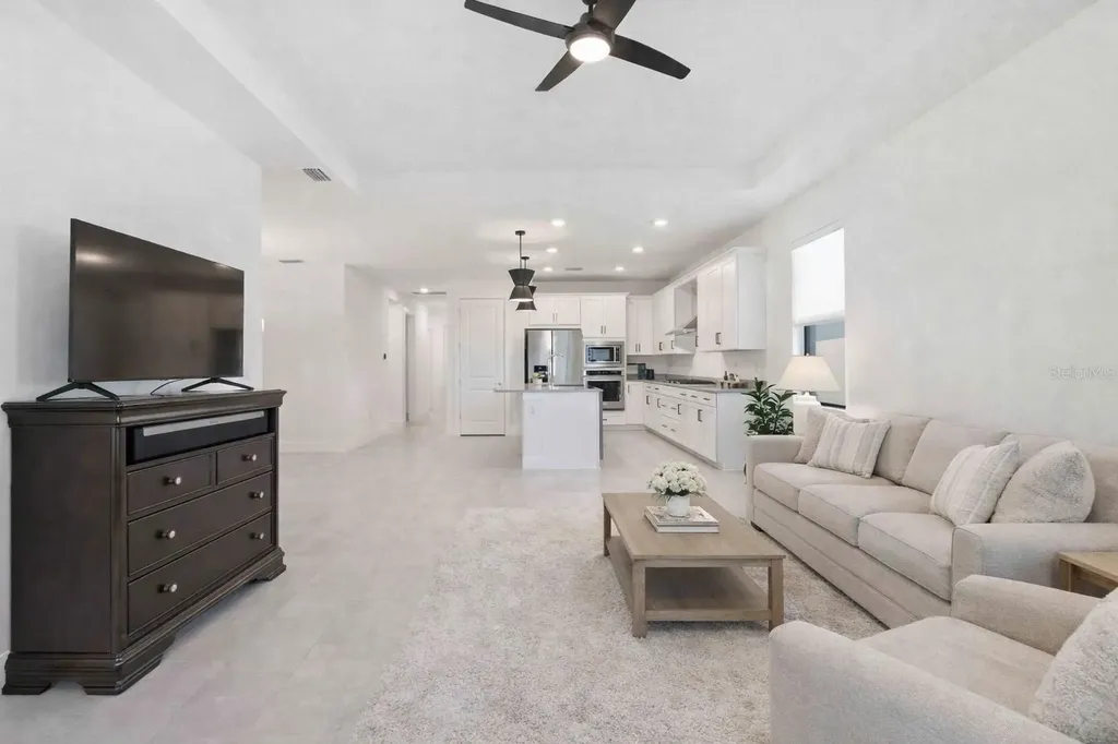 18516 Dayspring Place Venice FL 34293