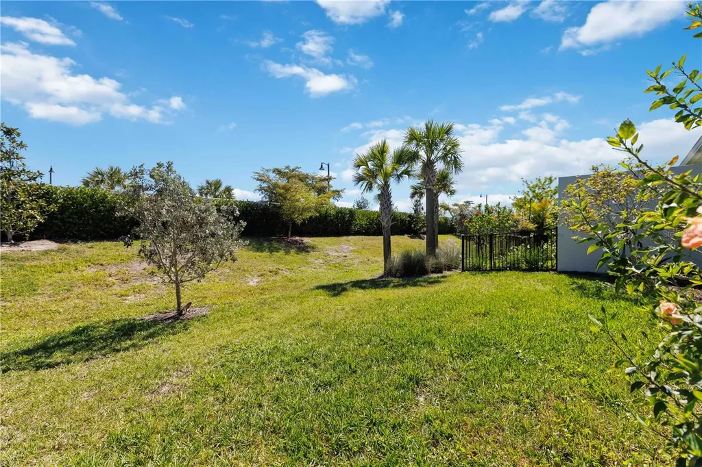 18516 Dayspring Place Venice FL 34293