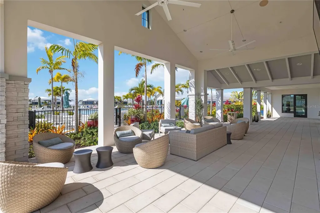 18516 Dayspring Place Venice FL 34293