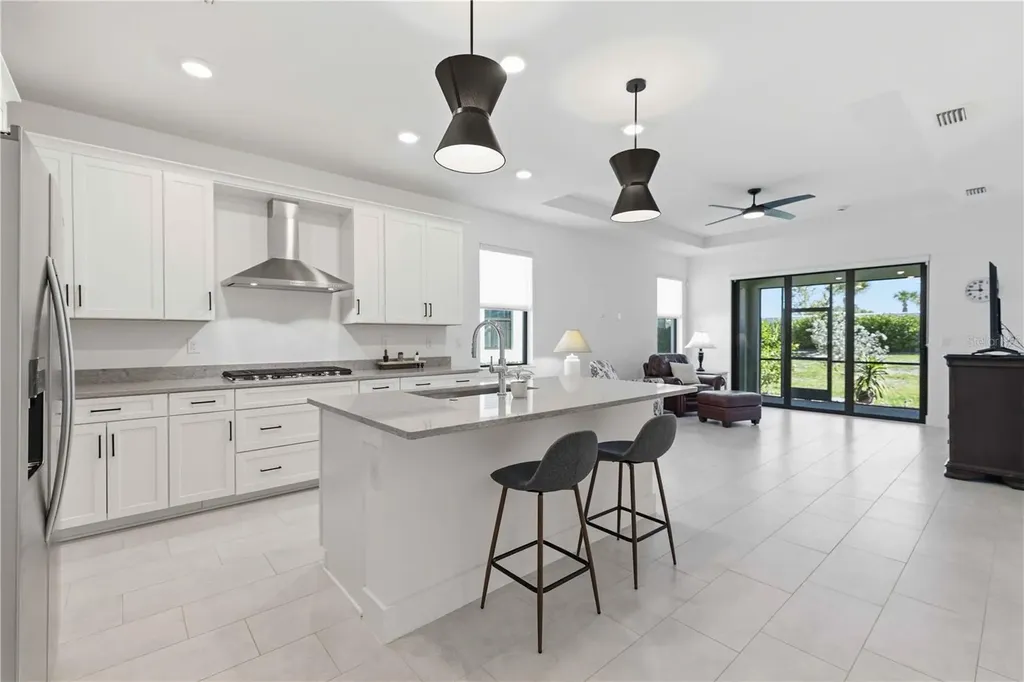 18516 Dayspring Place Venice FL 34293