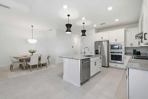 18516 Dayspring Place Venice FL 34293