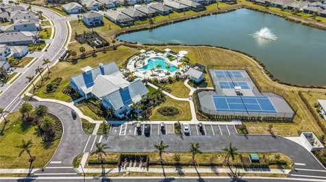 18516 Dayspring Place Venice FL 34293