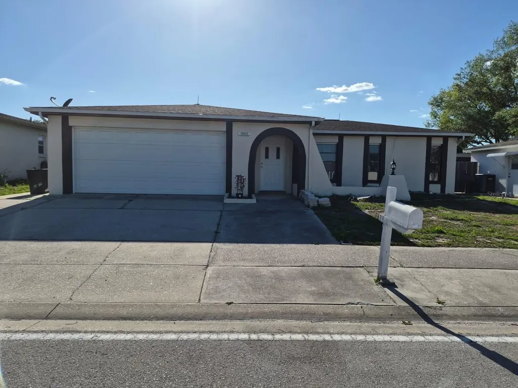 9303 Morehead Lane Port Richey FL 34668