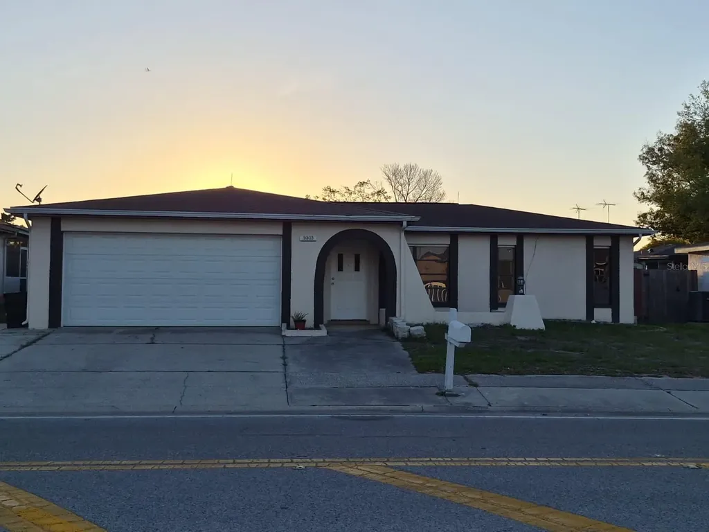9303 Morehead Lane Port Richey FL 34668