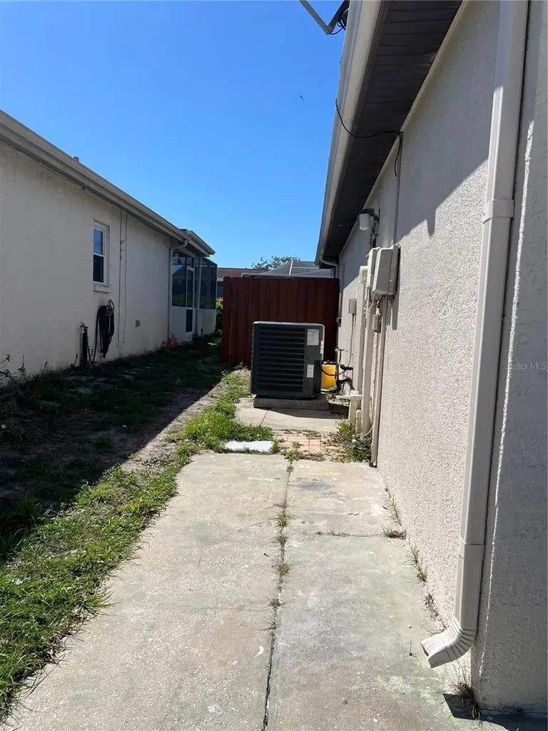 9303 Morehead Lane Port Richey FL 34668