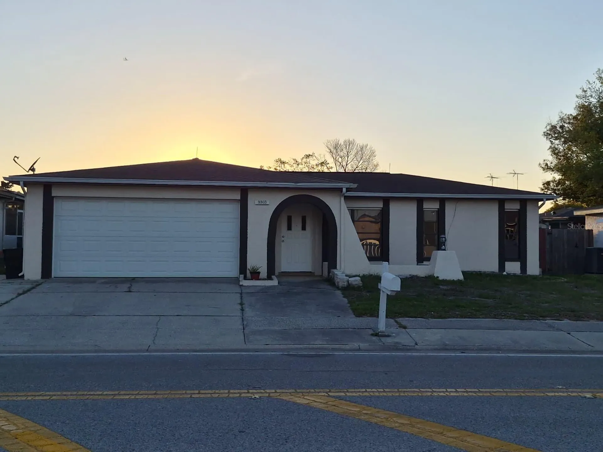 9303 Morehead Lane Port Richey FL 34668