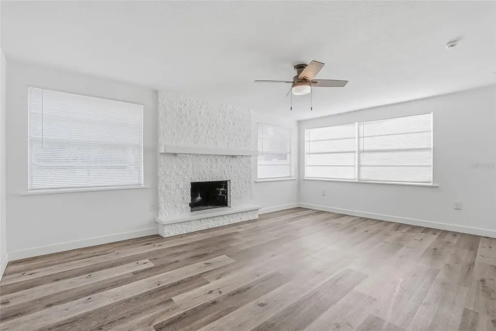 7840 Gulf Way Hudson FL 34667