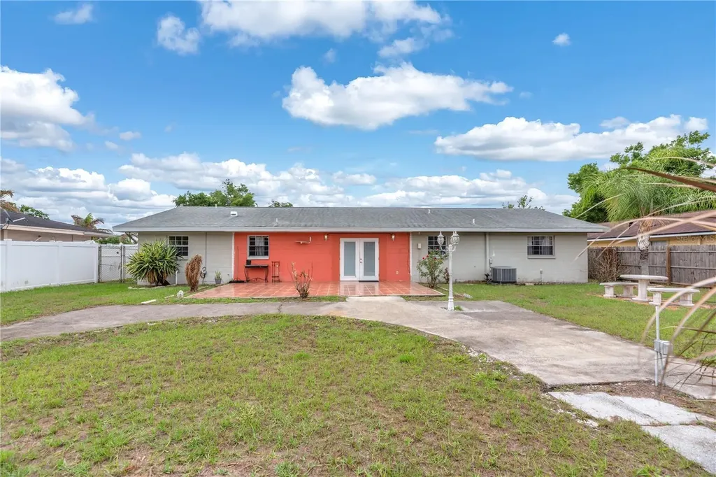 3420 Yale Circle Riverview FL 33578