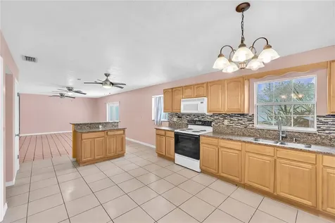 3420 Yale Circle Riverview FL 33578