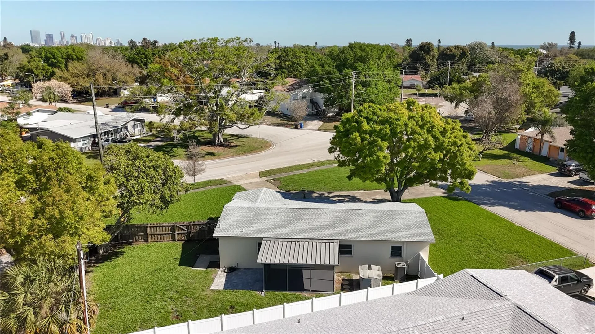 396 Lewis Boulevard SE St Petersburg FL 33705