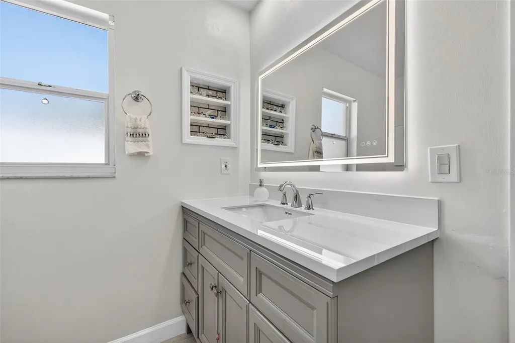 10275 113th Street Seminole FL 33778