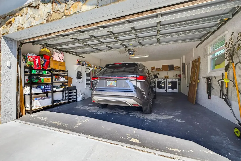 10275 113th Street Seminole FL 33778