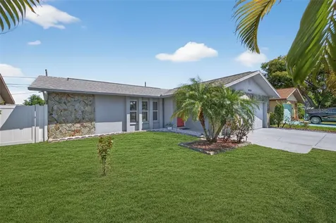 10275 113th Street Seminole FL 33778