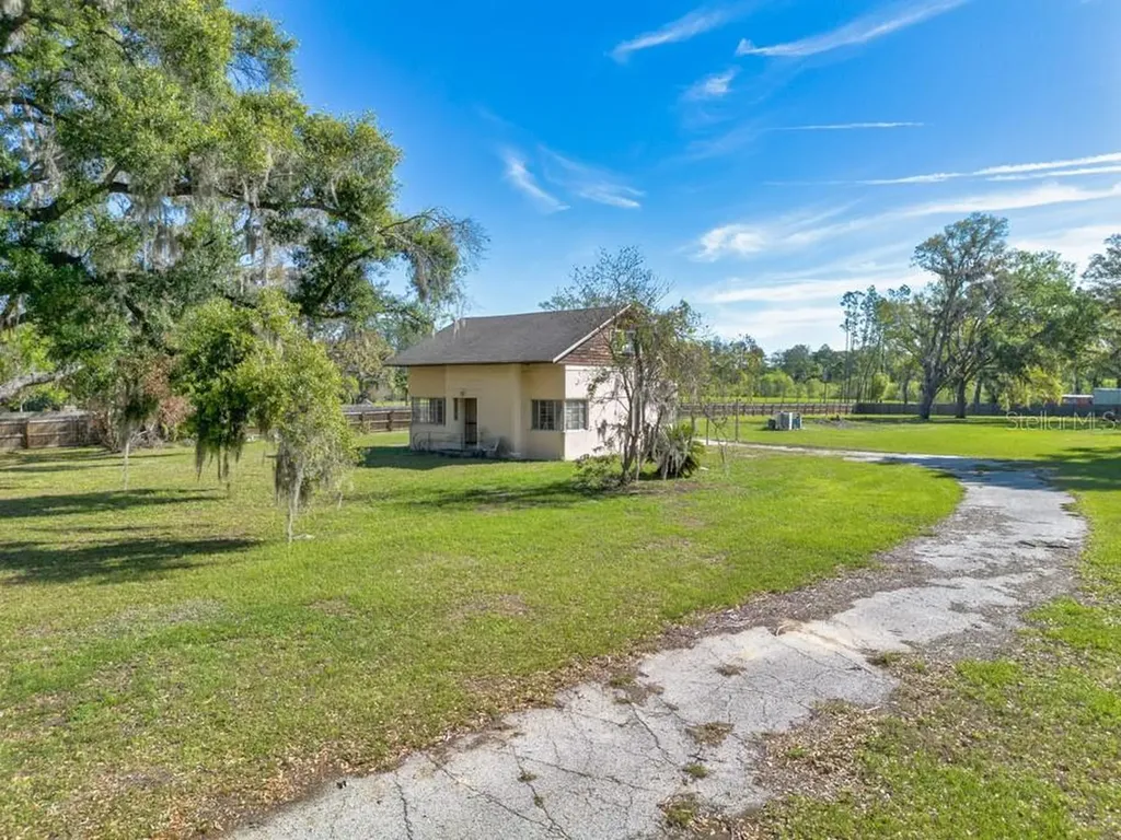 6919 Orient Road Tampa FL 33610