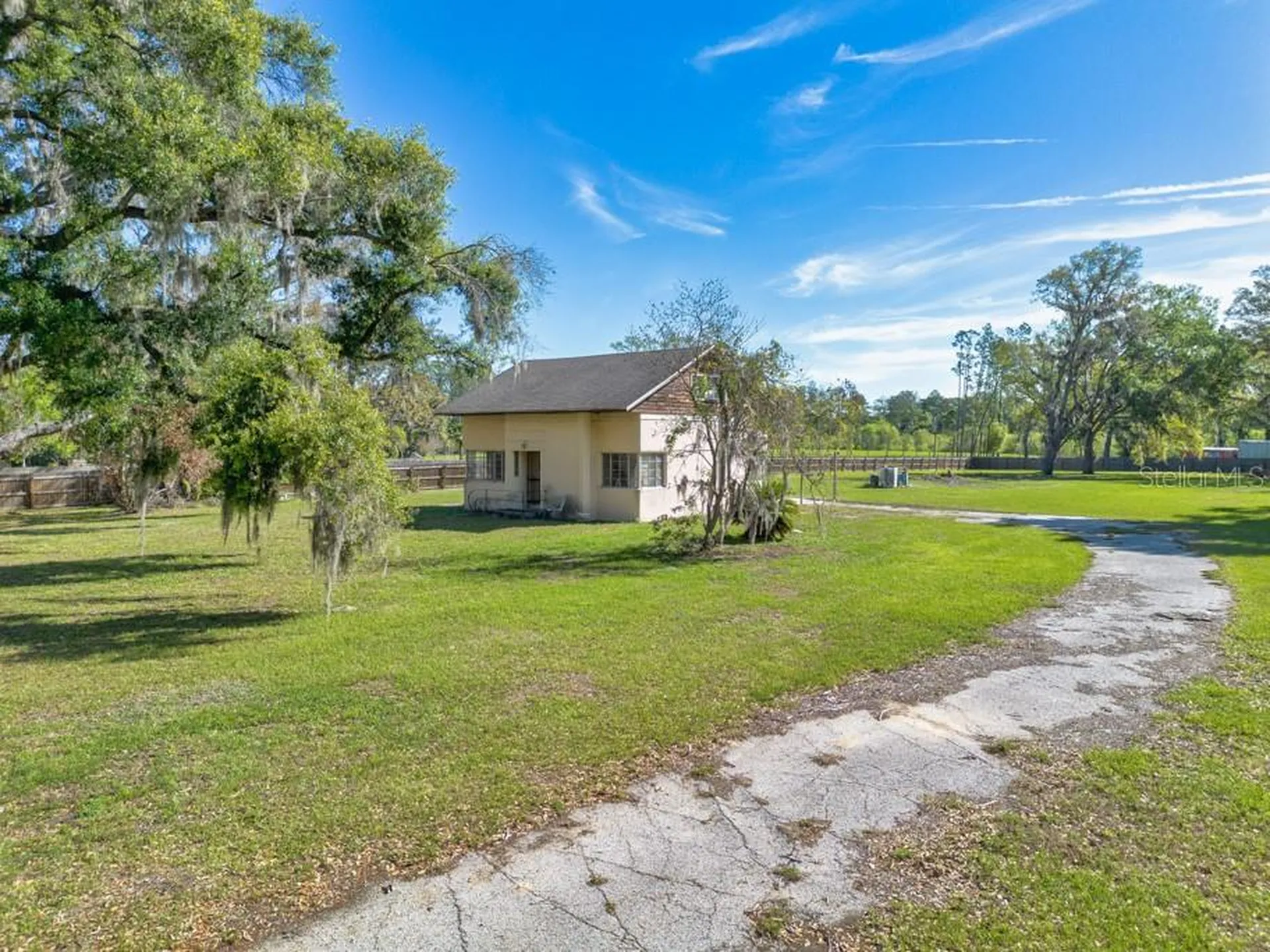 6919 Orient Road Tampa FL 33610