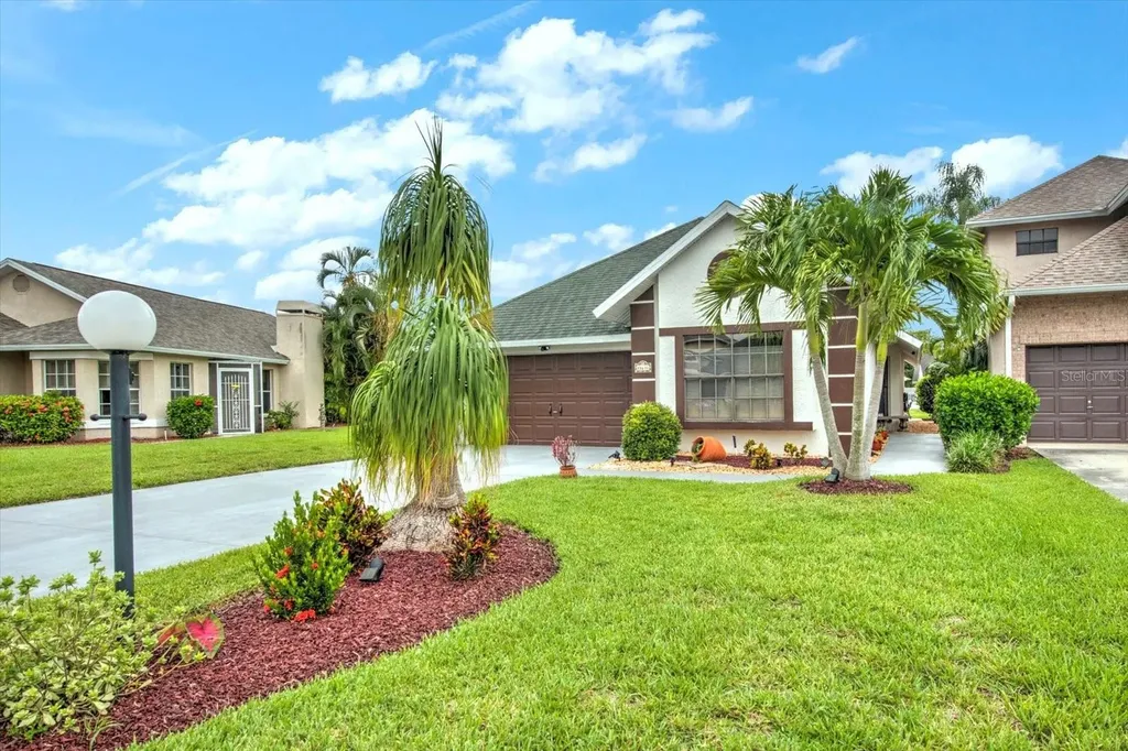 13681 Admiral Court Fort Myers FL 33912