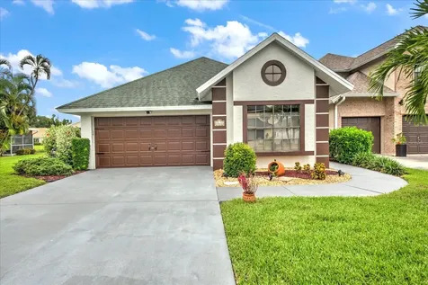 13681 Admiral Court Fort Myers FL 33912