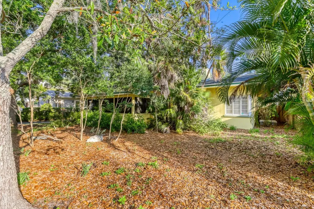 224 Lyndhurst Street Dunedin FL 34698