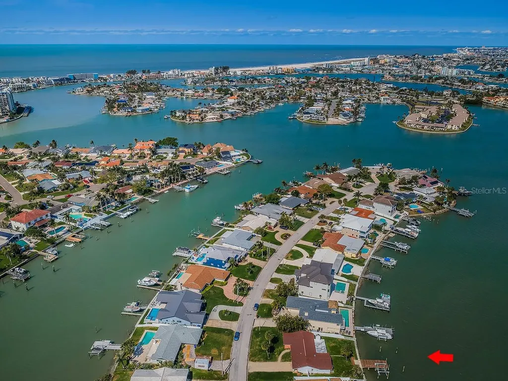 7927 11th Avenue S St Petersburg FL 33707