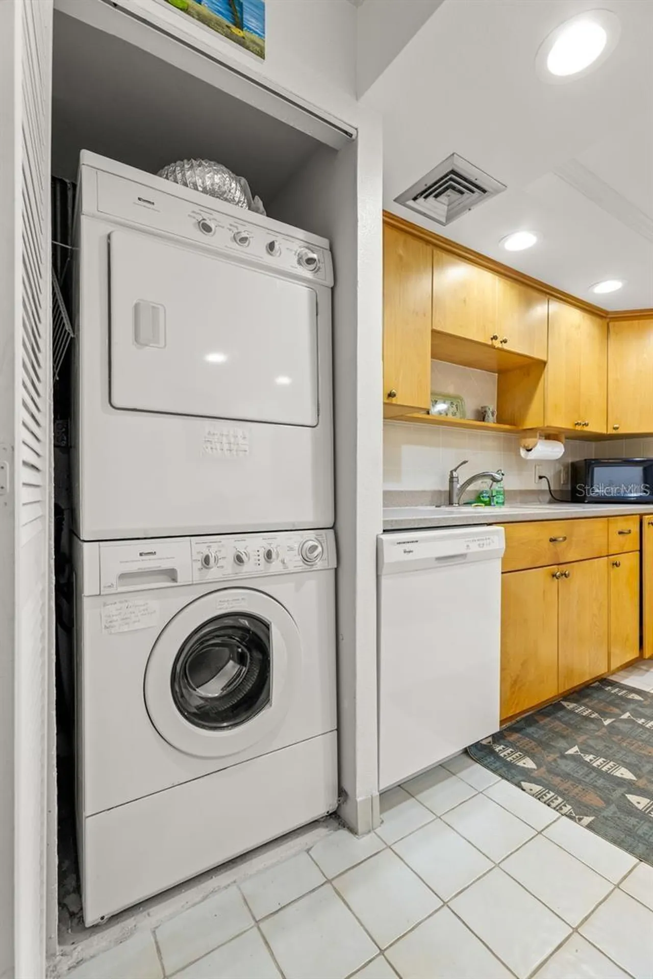 1 Key Capri Treasure Island FL 33706