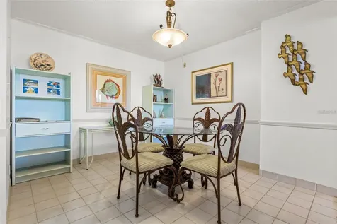 1 Key Capri Treasure Island FL 33706