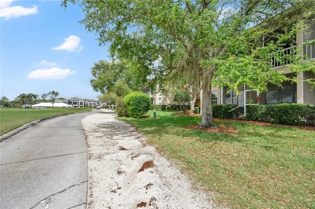 427 Enclave Place Lakeland FL 33803