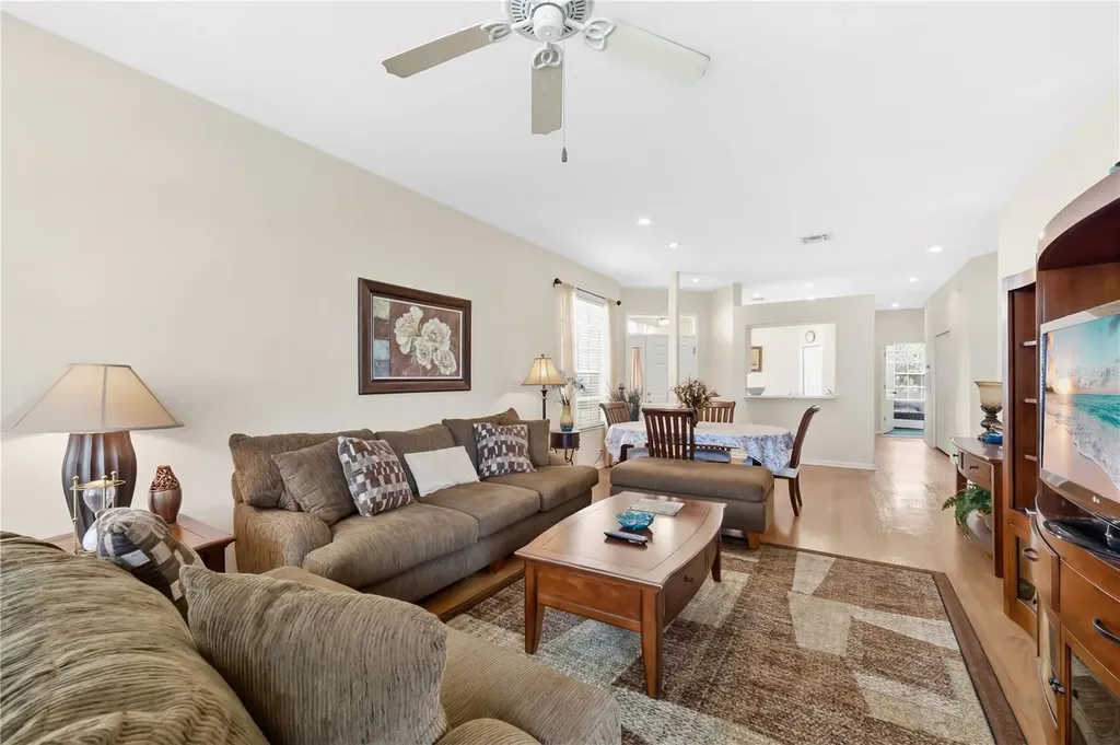 427 Enclave Place Lakeland FL 33803