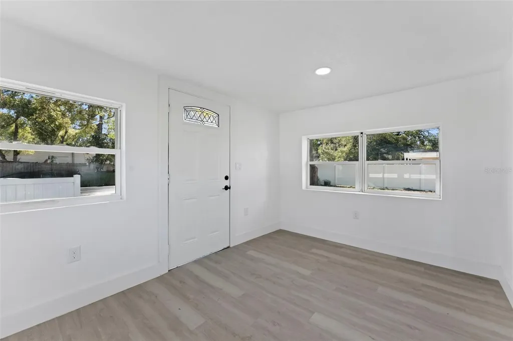 10124 N Hyacinth Avenue Tampa FL 33612