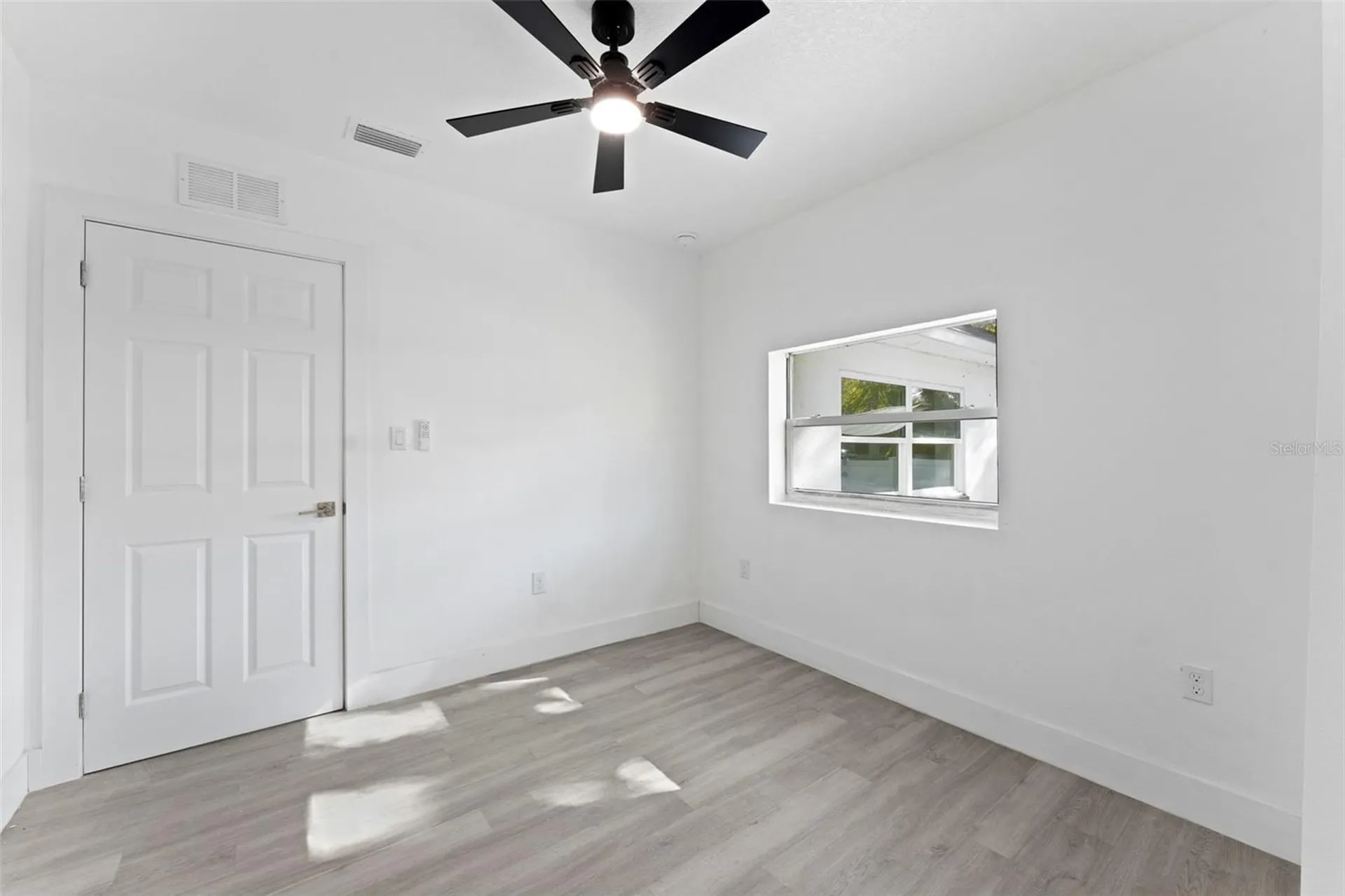 10124 N Hyacinth Avenue Tampa FL 33612