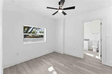 10124 N Hyacinth Avenue Tampa FL 33612