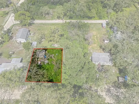 3241 Taffeta Street Dade City FL 33523
