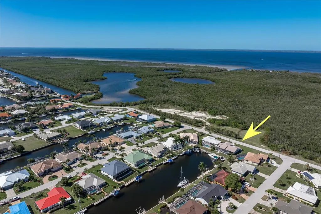 308 Colony Point Drive Punta Gorda FL 33950