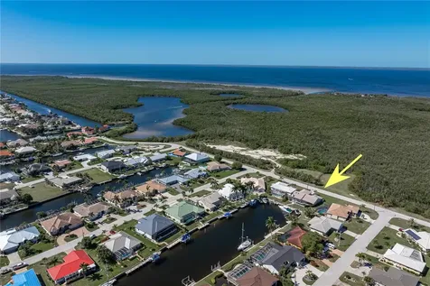 308 Colony Point Drive Punta Gorda FL 33950