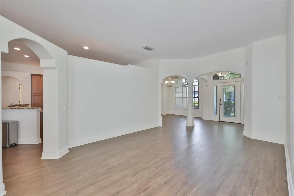9274 Estate Cove Circle Riverview FL 33578