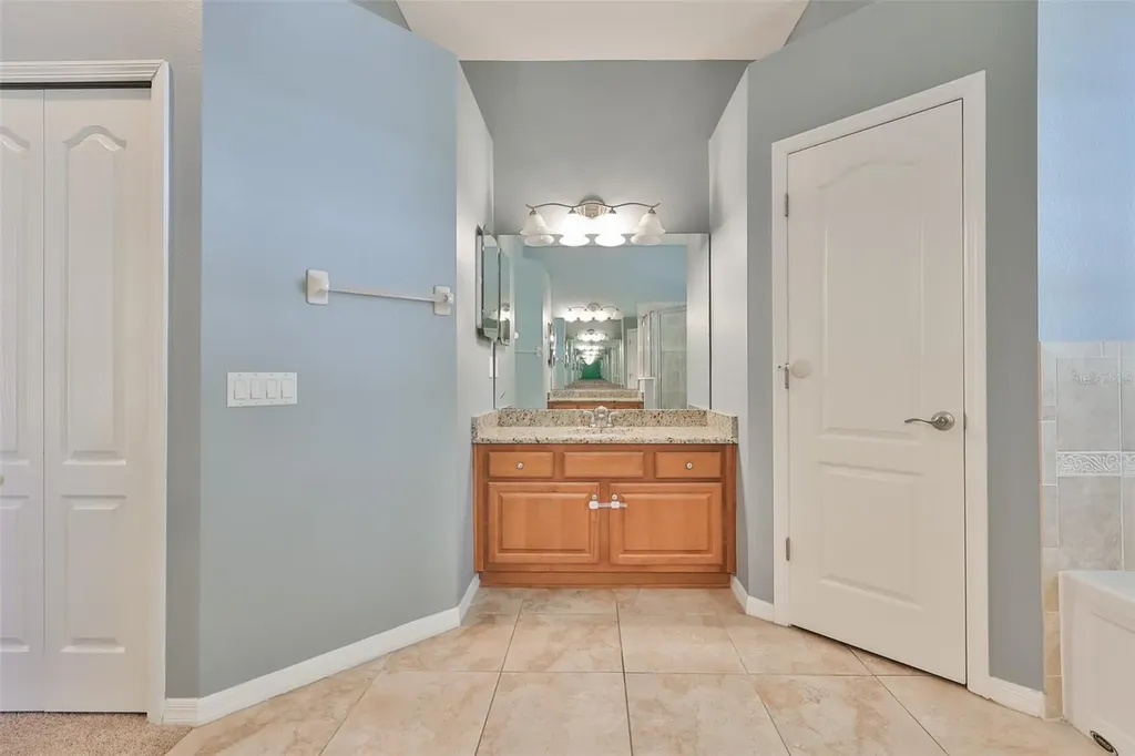 9274 Estate Cove Circle Riverview FL 33578