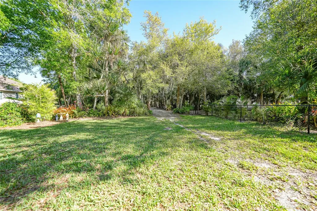 Lake Suzy FL 34269
