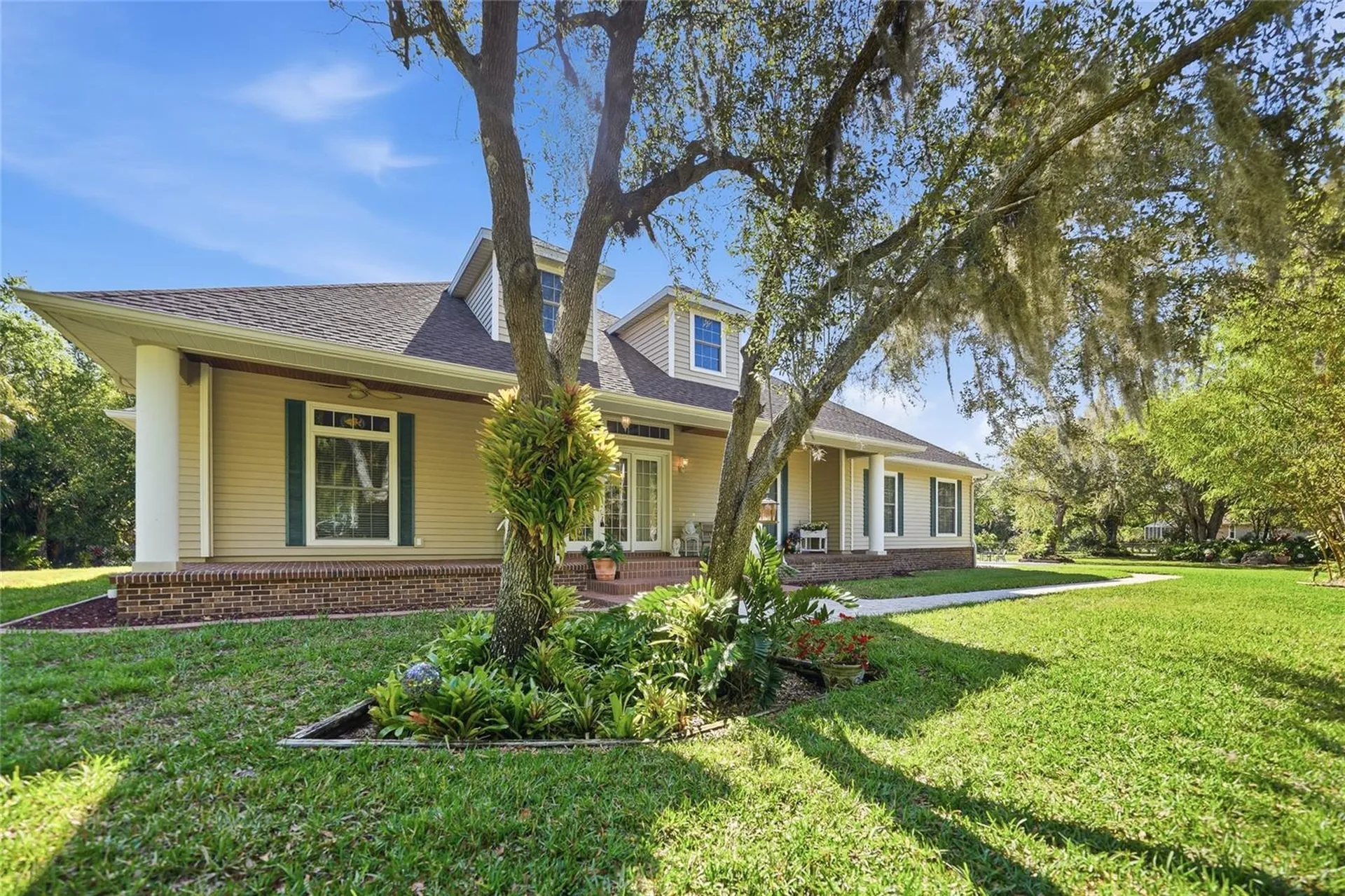 12222 SW Austin Avenue Lake Suzy FL 34269