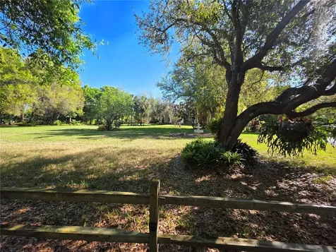 12222 SW Austin Avenue Lake Suzy FL 34269